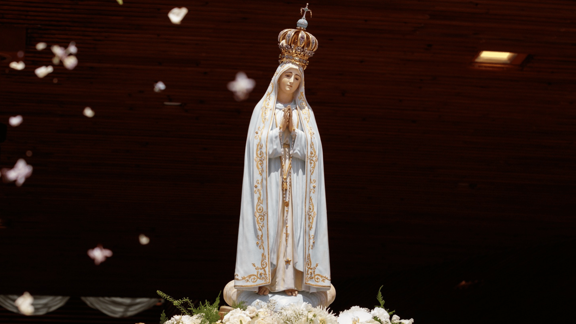Ave Maria | Mulher de beleza perfeita